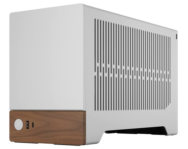 Fractal Design Terra Silver (1)