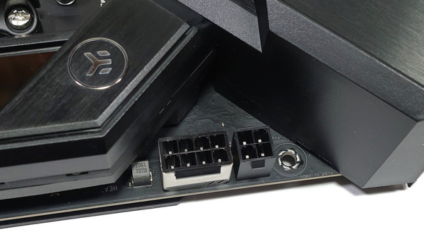 ASUS ROG CROSSHAIR VIII FORMULA review_00045_DxO