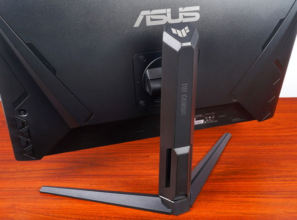 ASUS TUF Gaming VG28UQL1A review_09555_DxO