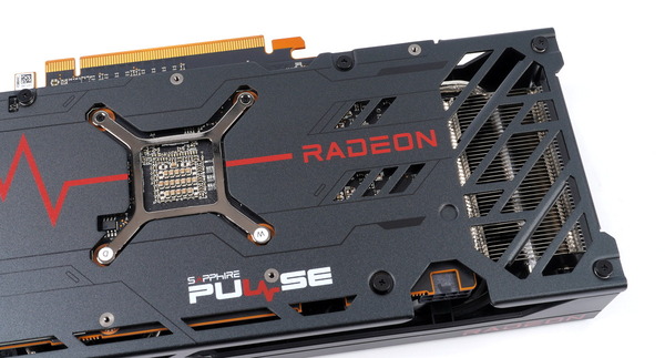 SAPPHIRE PULSE AMD Radeon RX 6600 XT GAMING OC 8G GDDR6 review_06794_DxO