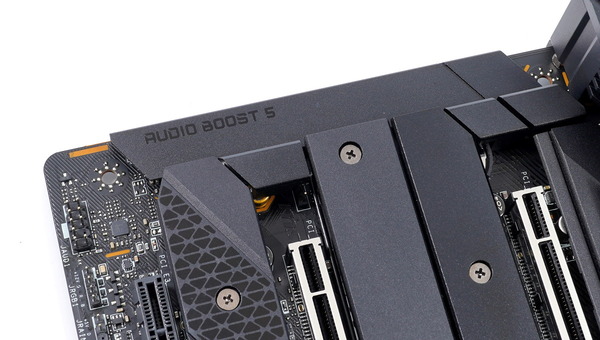 MSI MEG Z690 UNIFY review_00255_DxO
