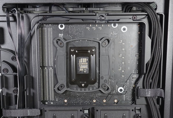 NZXT H700i review_02058