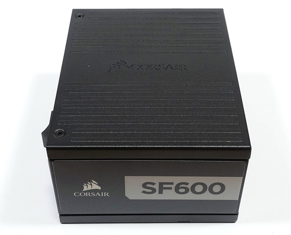 Corsair SF600 Platinum review_03323_DxO