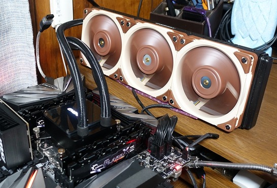Noctua NF-A12x25 PWM x3
