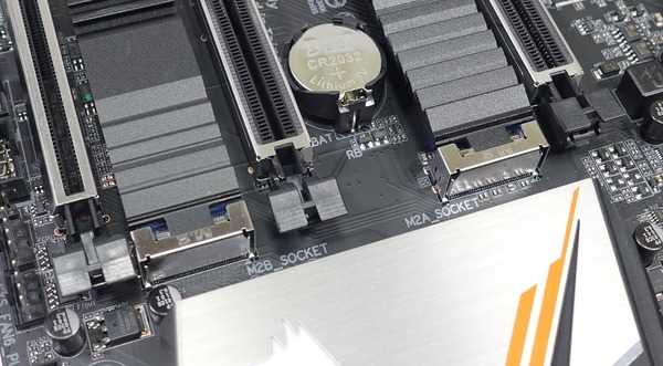 GIGABYTE X470 AORUS GAMING 7 WIFI review_05440