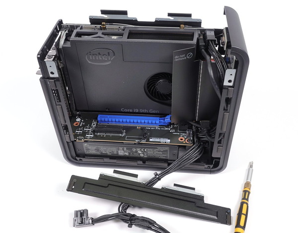 Intel NUC 9 Extreme Kit NUC9i9QNX review_02283_DxO