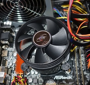 6587fafb