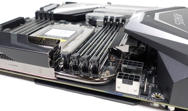 GIGABYTE X399 AORUS XTREME review_02149_DxO