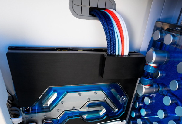 EKWB EK-QuantumX CoolingStation Monoblock for PS5_PSU