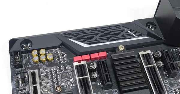 GIGABYTE X470 AORUS GAMING 7 WIFI review_05434