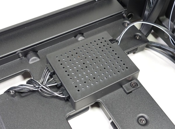 NZXT H700i review_01939