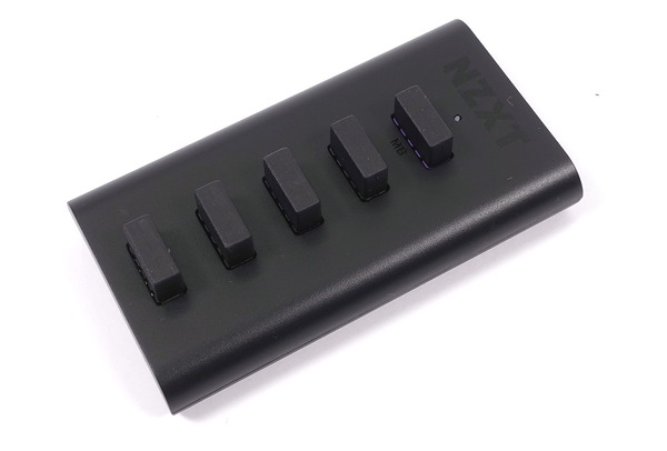 NZXT INTERNAL USB HUB (Gen3) review_06866_DxO