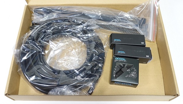 Alphacool Eiswand 360 CPU Black review_06959