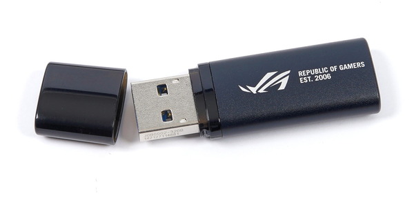 ASUS ROG CROSSHAIR X670E HERO review_00547_DxO