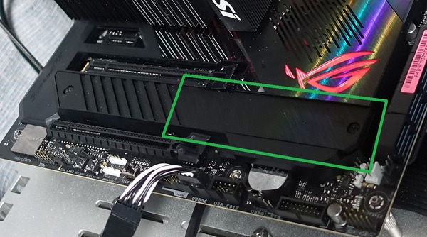 ASUS ROG CROSSHAIR VIII FORMULA review_00352_DxO