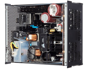 Corsair AX Titanium_in