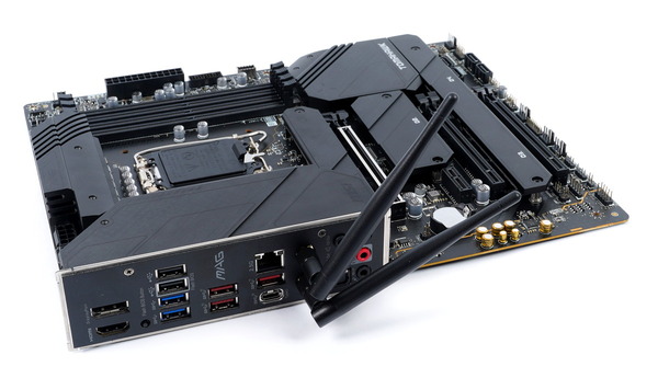 MSI MAG Z690 TOMAHAWK WIFI DDR4 review_01437_DxO