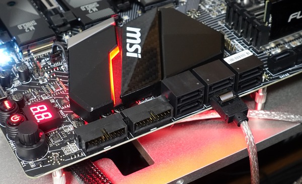 MSI X399 GAMING PRO CARBON AC review_09535