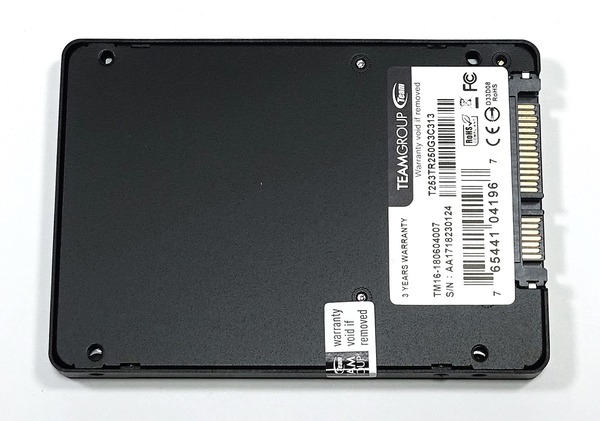 Team T-FORCE DELTA RGB SSD 250GB review_00914_DxO
