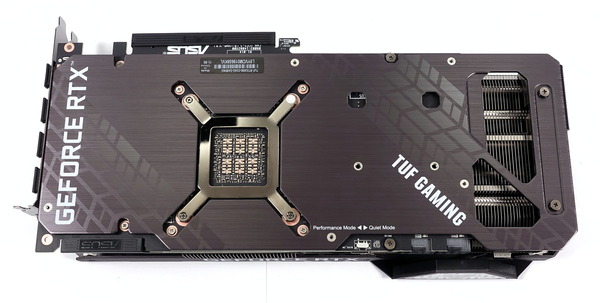 ASUS TUF-RTX3090-O24G-GAMING review_04526_DxO