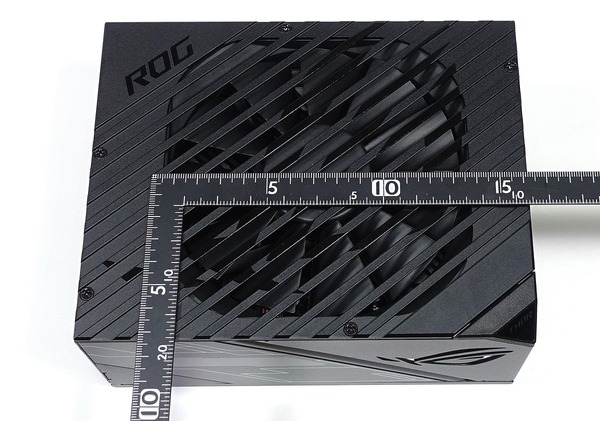 ASUS ROG-THOR-1200P review_05589_DxO