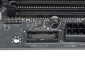 ASRock X399 Phantom Gaming 6 review_07765_DxO