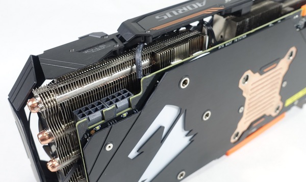 ZOTAC GAMING GeForce RTX 2080 Ti AMP Extreme review_06145