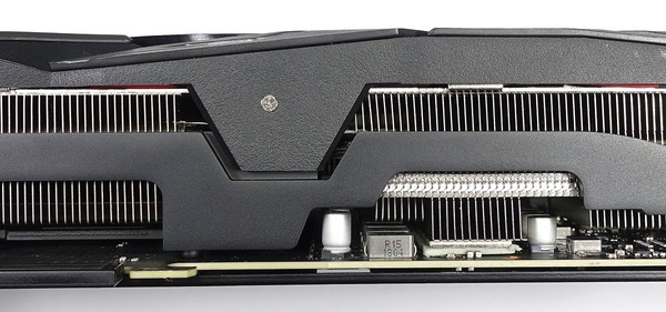 ASUS ROG-STRIX-RTX2080-O8G-GAMING review_04091_DxO
