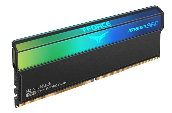 Team XTREEM ARGB DDR5 (4)