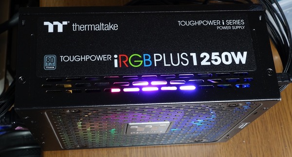 Thermaltake Toughpower iRGB PLUS 1250W Titanium review_09110