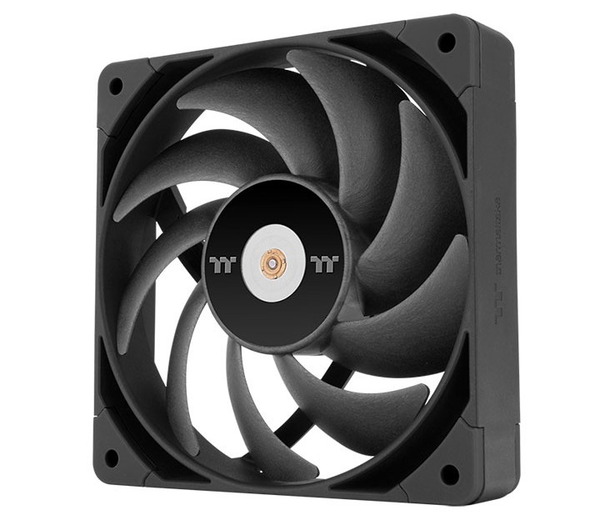 Thermaltake TOUGHFAN 12 Pro (1)