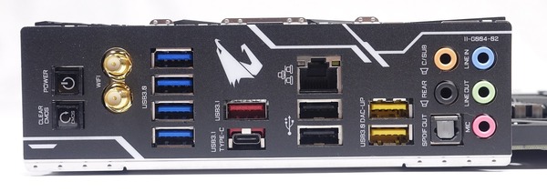 GIGABYTE X470 AORUS GAMING 7 WIFI review_05378