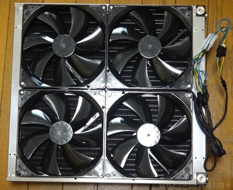 MO-RA3 420 PRO＆Noctua NF-A20 PWM_02771