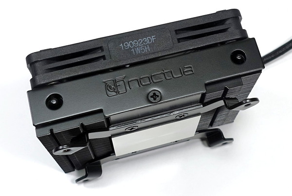 Noctua NH-L9i-17xx review_04272_DxO
