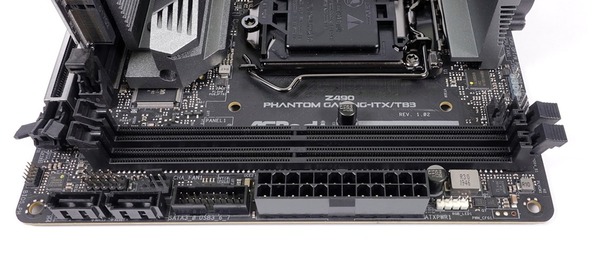 ASRock Z490 Phantom Gaming ITX/TB3 review_00107_DxO