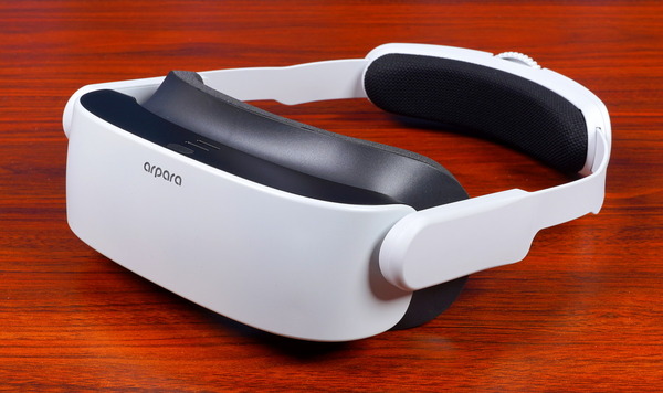 arpara 5K Tethered VR Headset review_04570_DxO