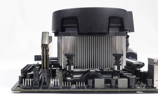 「X370GTN」「B350GTN」のCPUクーラーとメモリの干渉について_06642