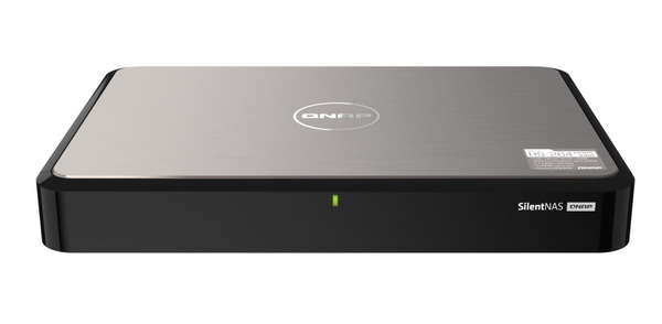 QNAP HS-264 (1)