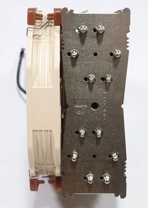 Noctua NH-U14S TR4-SP3 review_09818