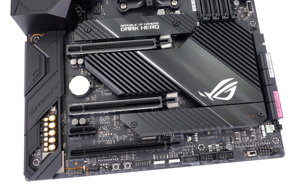 ASUS ROG Crosshair VIII Dark Hero review_07609_DxO