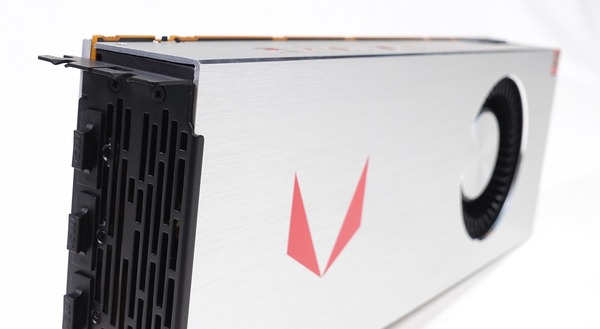 Radeon RX Vega 64 Limited Edition review_01051
