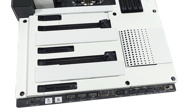 NZXT N7 Z390 review_01489_DxO
