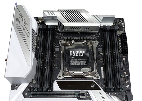 ASUS PRIME X299 Edition 30 review_03068_DxO