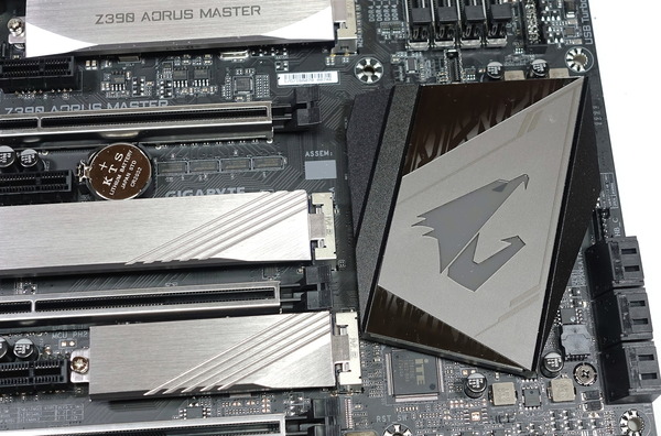 GIGABYTE Z390 AORUS MASTER review_03359_DxO