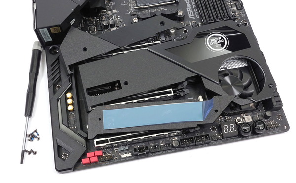ASRock X570 Taichi Razer Edition review_06856_DxO