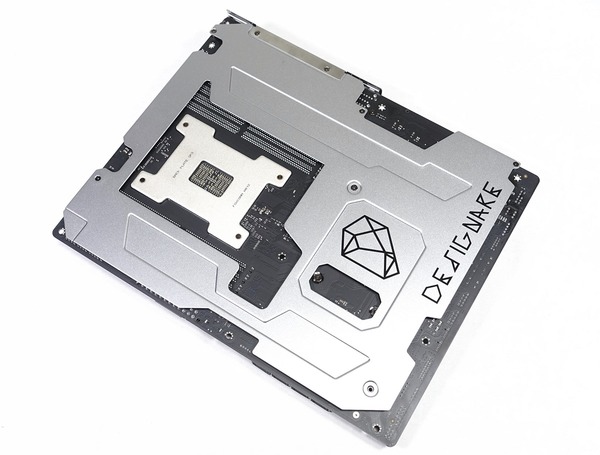 GIGABYTE X399 Designare EX review_02433
