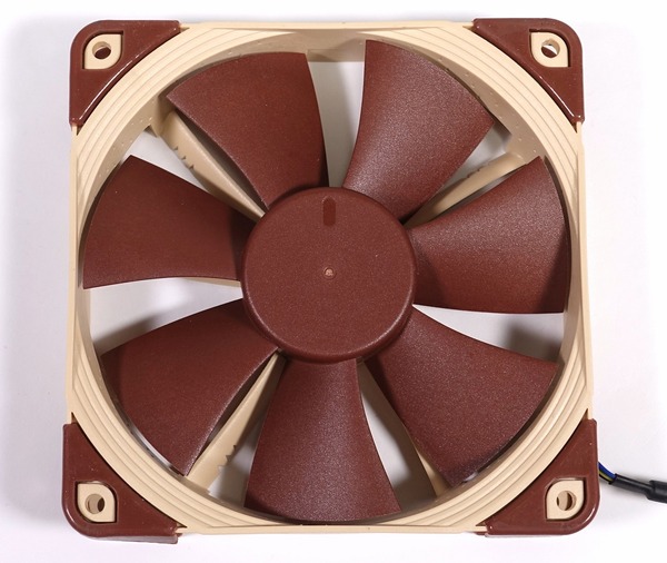 Noctua NH-U12S TR4-SP3 review_09896