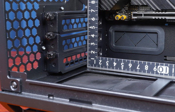 Fractal Design Torrent Nano review_04367_DxO