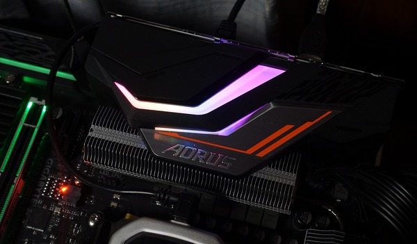 GIGABYTE X470 AORUS GAMING 7 WIFI review_05584