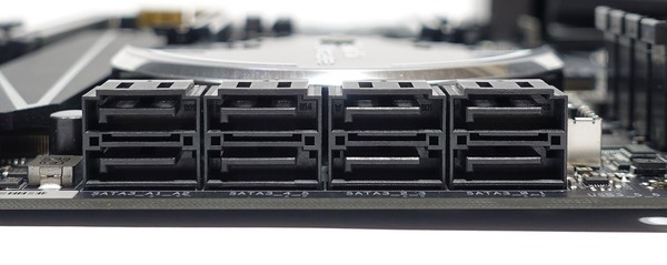 ASRock Z390 Taichi Ultimate review_05263_DxO
